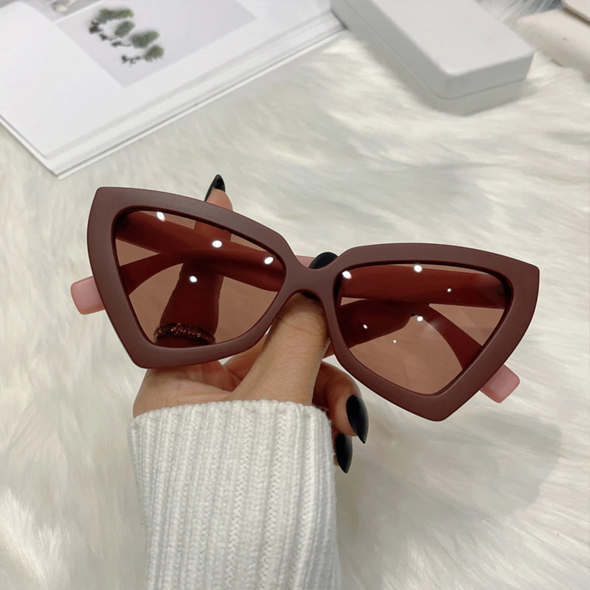 New Triangle Polygon Sunglasses Women Men Vintage Glasses Retro Cat Eye Sun Glasses Female Male Eyewear Eye Glasses for Summer