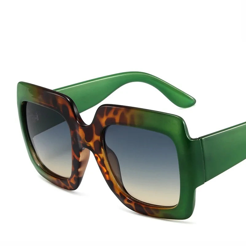Fashion Women Oversize Sunglasses Gradient Retro Luxury Brand Designer Square Sun Glasses Female Trending Shades UV400 Eyeglas