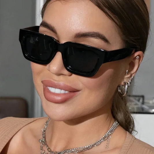 New Retro Classic Square Sunglasses For Women Men Fashion Luxury Brand Vintage Frame Sun Glasses Modern Female Male Shades UV